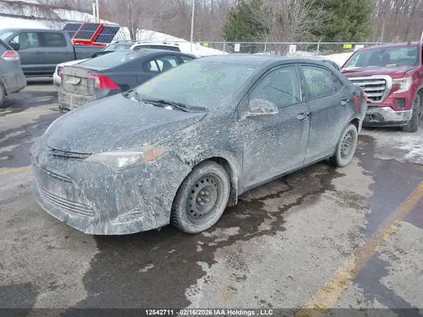 2T1BURHE4HC876721 2017 TOYOTA COROLLA - Image 2