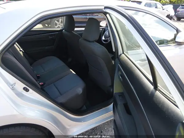 2T1BURHE4HC882468 2017 TOYOTA COROLLA - Image 8