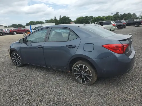 2T1BURHE4HC883653 2017 TOYOTA COROLLA - Image 2