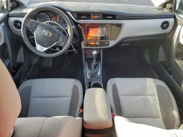 2T1BURHE4HC885404 2017 TOYOTA COROLLA - Image 8