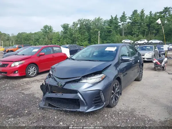 2T1BURHE4HC885466 2017 TOYOTA COROLLA - Image 2