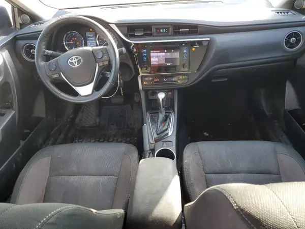 2T1BURHE4HC885645 2017 TOYOTA COROLLA - Image 8