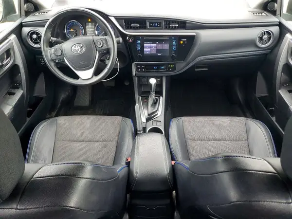 2T1BURHE4HC885662 2017 TOYOTA COROLLA - Image 8
