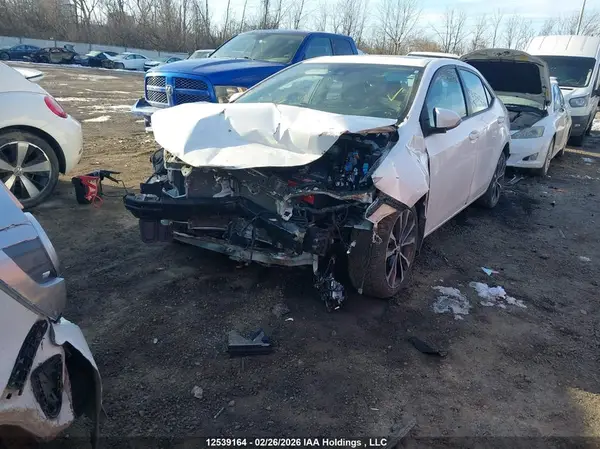2T1BURHE4HC885922 2017 TOYOTA COROLLA - Image 2