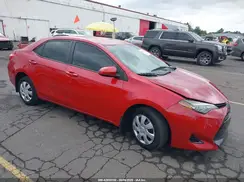 2T1BURHE4HC886083 2017 TOYOTA COROLLA