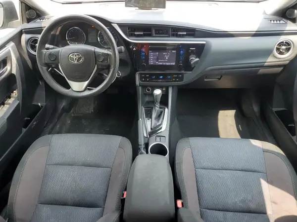 2T1BURHE4HC892563 2017 TOYOTA COROLLA - Image 8