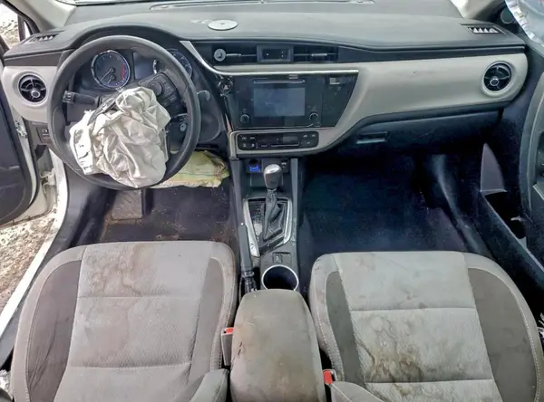 2T1BURHE4HC892711 2017 TOYOTA COROLLA - Image 8