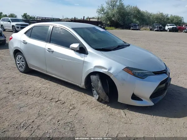 2T1BURHE4HC897326 2017 TOYOTA COROLLA - Image 1