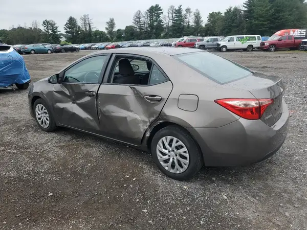 2T1BURHE4HC898704 2017 TOYOTA COROLLA - Image 2