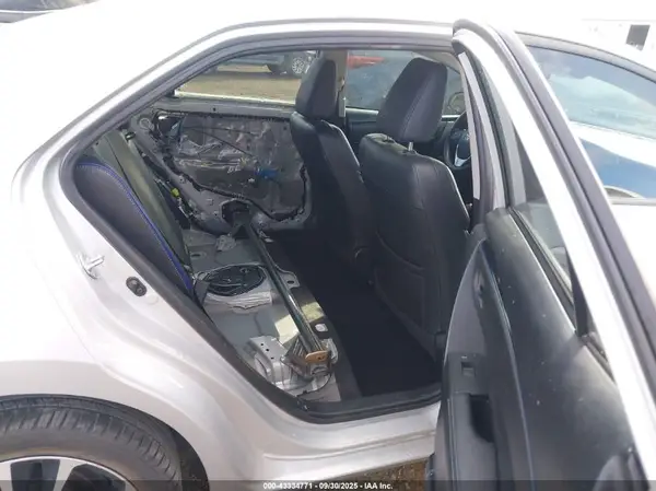 2T1BURHE4HC902976 2017 TOYOTA COROLLA - Image 8