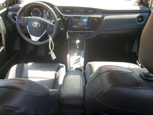 2T1BURHE4HC910446 2017 TOYOTA COROLLA - Image 8