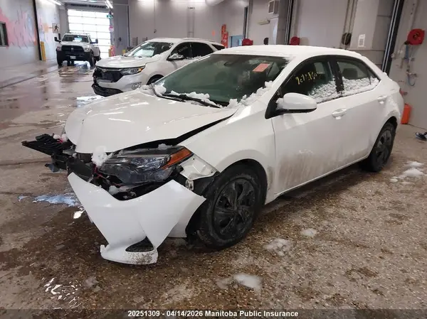 2T1BURHE4HC918630 2017 TOYOTA COROLLA - Image 2