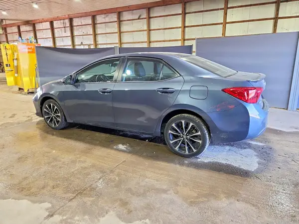 2T1BURHE4HC918997 2017 TOYOTA COROLLA - Image 2
