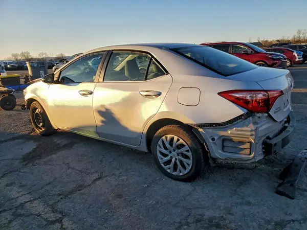 2T1BURHE4HC919695 2017 TOYOTA COROLLA - Image 2