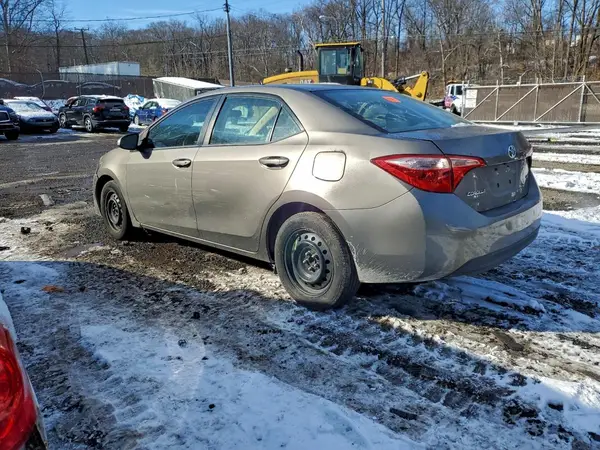 2T1BURHE4HC925416 2017 TOYOTA COROLLA - Image 2