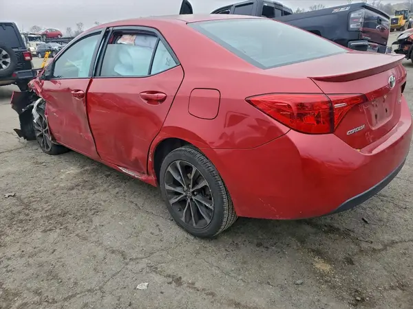 2T1BURHE4HC927442 2017 TOYOTA COROLLA - Image 2