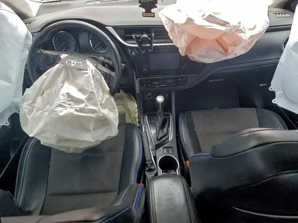 2T1BURHE4HC927442 2017 TOYOTA COROLLA - Image 8