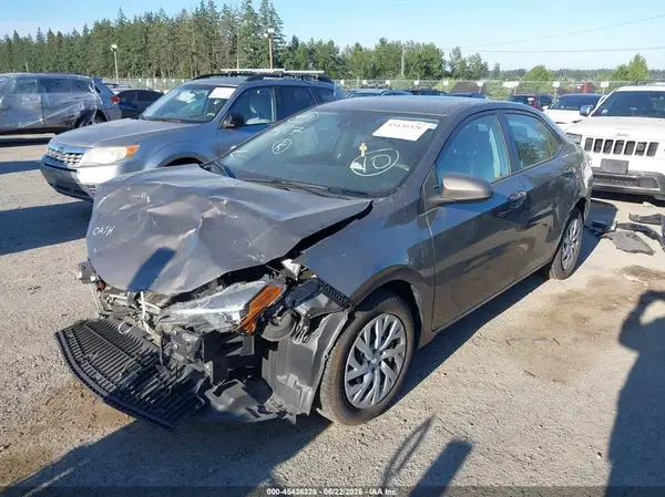 2T1BURHE4HC932995 2017 TOYOTA COROLLA - Image 2