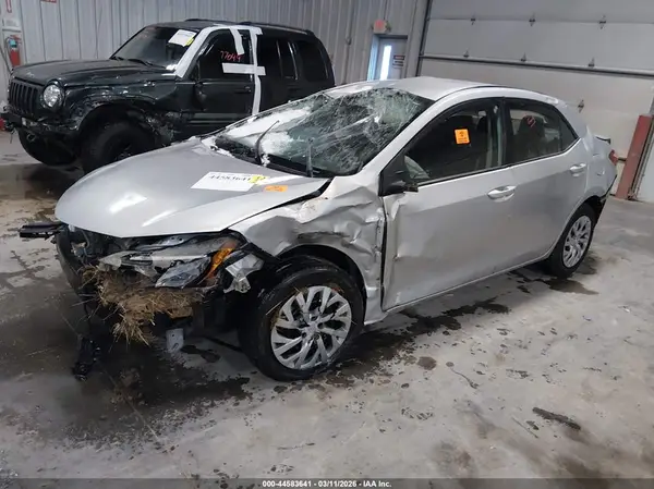 2T1BURHE4HC934925 2017 TOYOTA COROLLA - Image 2