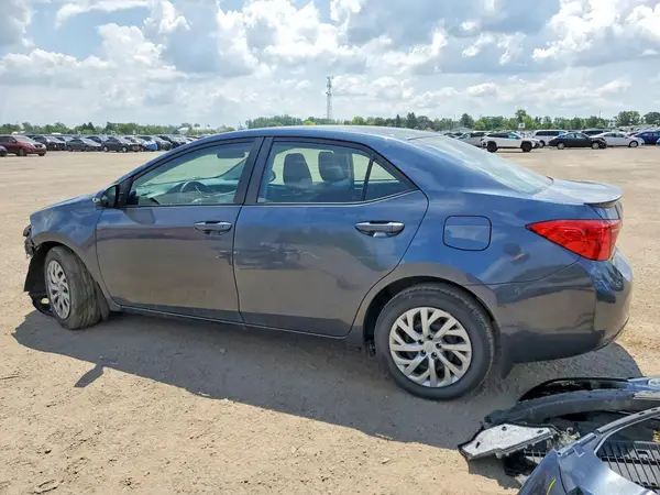 2T1BURHE4HC935282 2017 TOYOTA COROLLA - Image 2