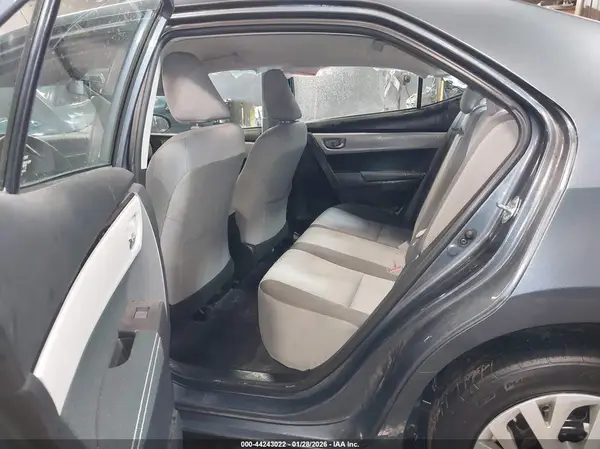 2T1BURHE4HC937999 2017 TOYOTA COROLLA - Image 8