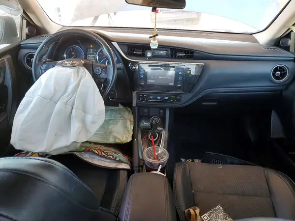 2T1BURHE4HC941289 2017 TOYOTA COROLLA - Image 8