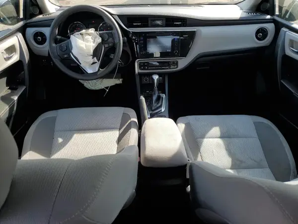 2T1BURHE4HC946105 2017 TOYOTA COROLLA - Image 8