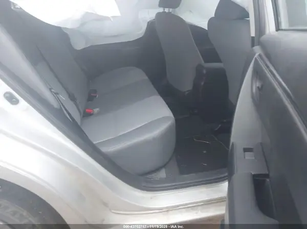 2T1BURHE4HC947108 2017 TOYOTA COROLLA - Image 8