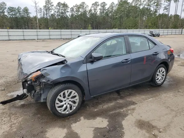 2T1BURHE4HC950736 2017 TOYOTA COROLLA - Image 1