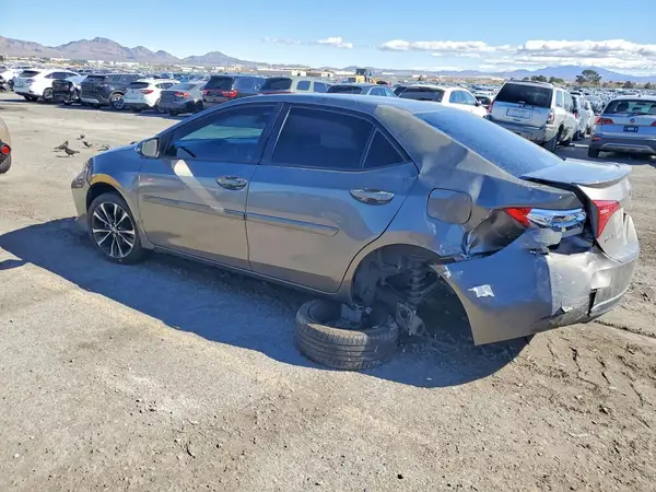 2T1BURHE4HC953023 2017 TOYOTA COROLLA - Image 2