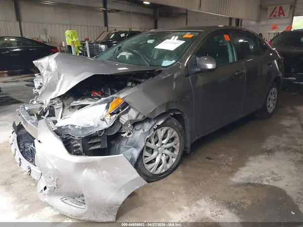 2T1BURHE4HC960523 2017 TOYOTA COROLLA - Image 2