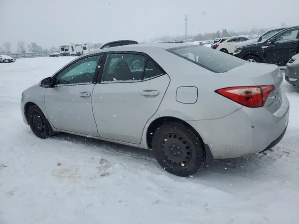 2T1BURHE4HC963289 2017 TOYOTA COROLLA - Image 2