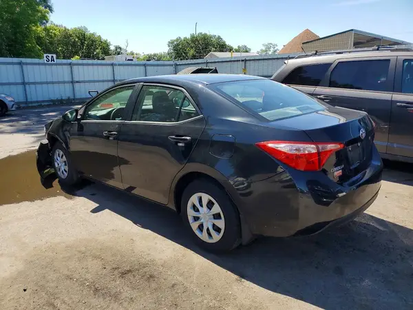 2T1BURHE4JC001192 2018 TOYOTA COROLLA - Image 2