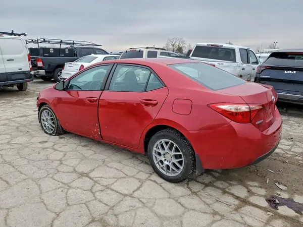 2T1BURHE4JC004755 2018 TOYOTA COROLLA - Image 2
