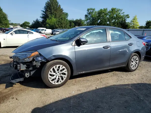2T1BURHE4JC006182 2018 TOYOTA COROLLA - Image 1