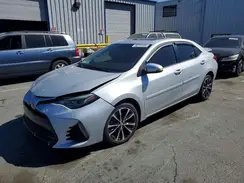 2T1BURHE4JC008028 2018 TOYOTA COROLLA