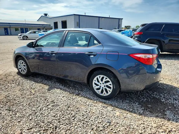 2T1BURHE4JC008417 2018 TOYOTA COROLLA - Image 2
