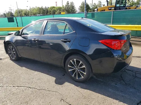 2T1BURHE4JC008689 2018 TOYOTA COROLLA - Image 2