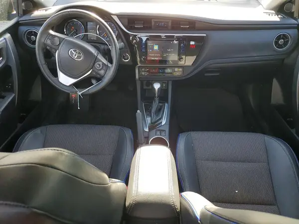 2T1BURHE4JC008689 2018 TOYOTA COROLLA - Image 8