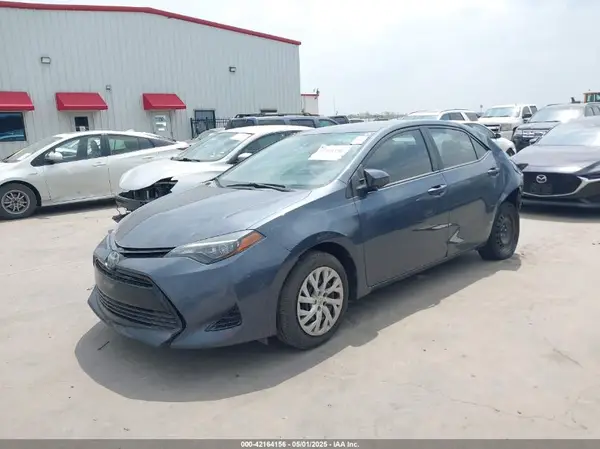 2T1BURHE4JC009597 2018 TOYOTA COROLLA - Image 2
