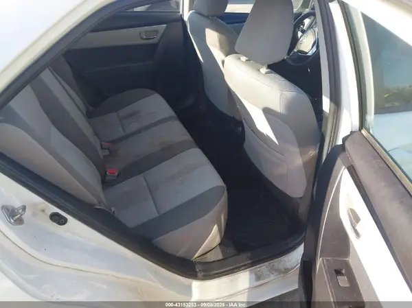 2T1BURHE4JC010443 2018 TOYOTA COROLLA - Image 8