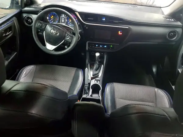 2T1BURHE4JC011933 2018 TOYOTA COROLLA - Image 8