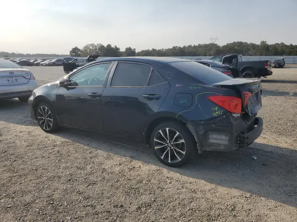 2T1BURHE4JC019319 2018 TOYOTA COROLLA - Image 2