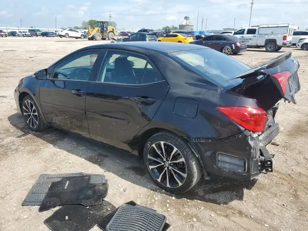 2T1BURHE4JC020079 2018 TOYOTA COROLLA - Image 2