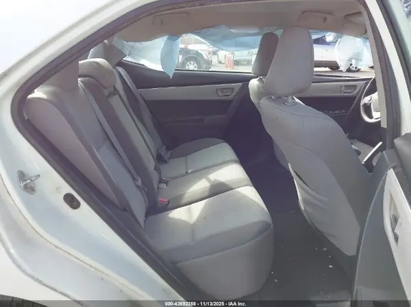2T1BURHE4JC020681 2018 TOYOTA COROLLA - Image 8