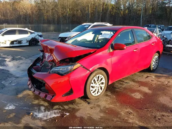 2T1BURHE4JC021314 2018 TOYOTA COROLLA - Image 2