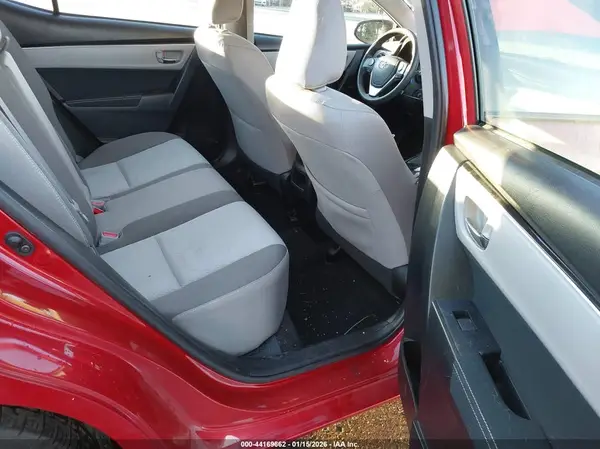 2T1BURHE4JC021314 2018 TOYOTA COROLLA - Image 8
