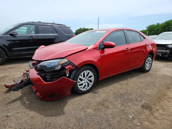 2T1BURHE4JC024004 2018 TOYOTA COROLLA - Image 1