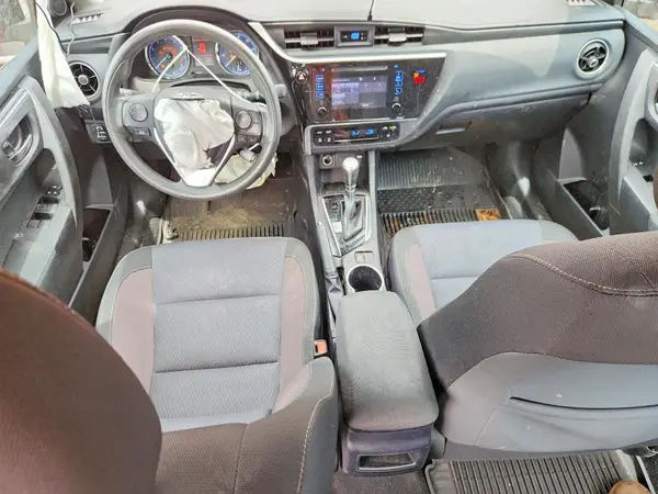 2T1BURHE4JC024004 2018 TOYOTA COROLLA - Image 8