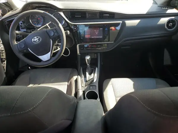 2T1BURHE4JC026903 2018 TOYOTA COROLLA - Image 8